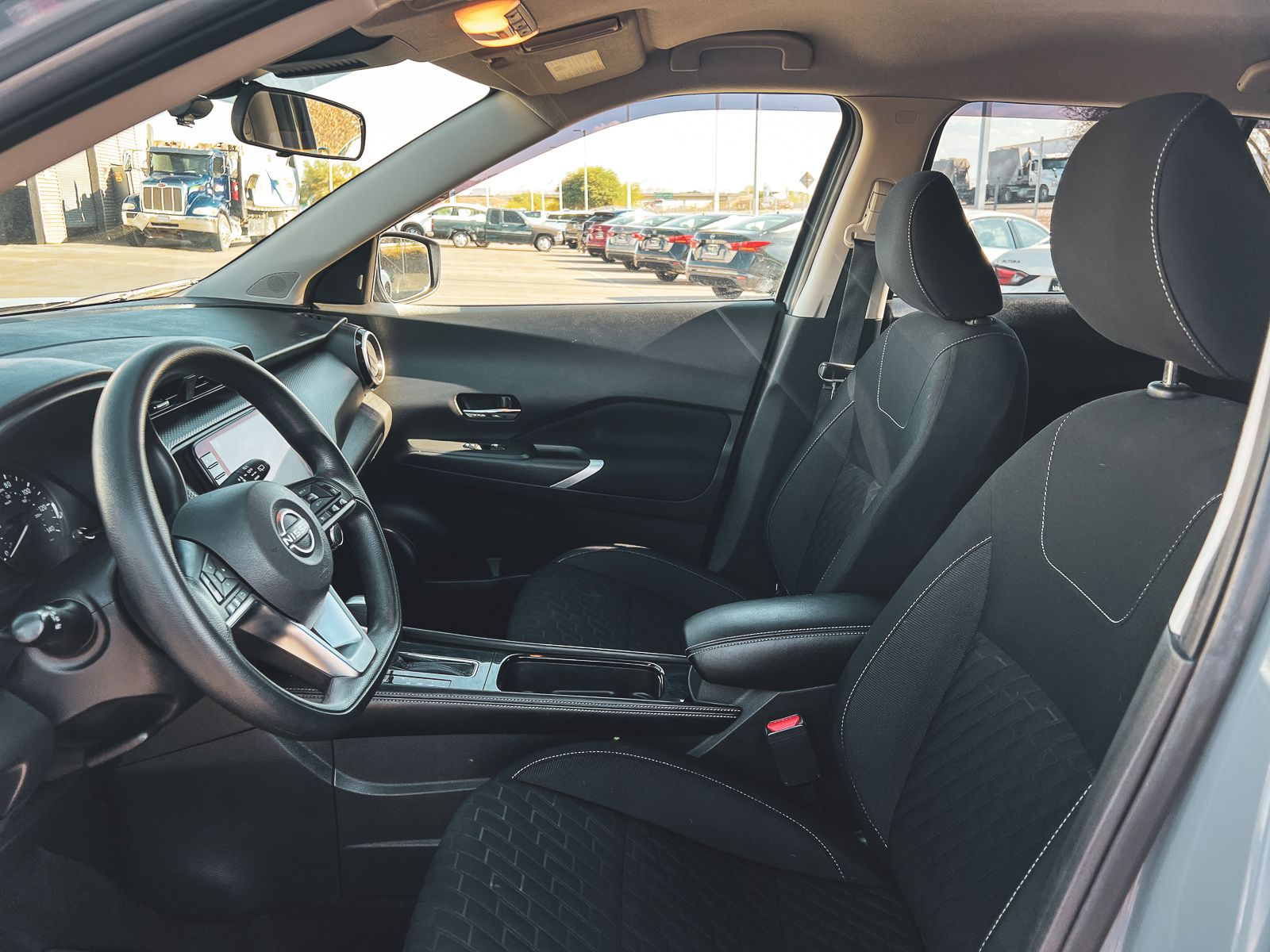 2023 Nissan Kicks SV photo 24