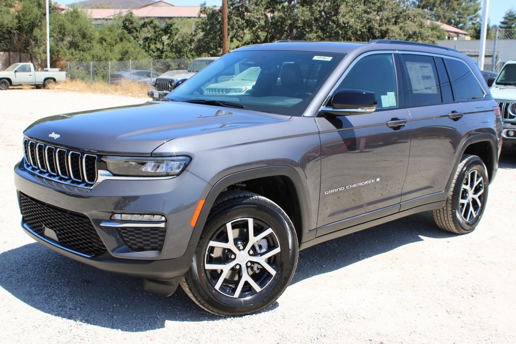 2025 Jeep Grand Cherokee Limited's photo