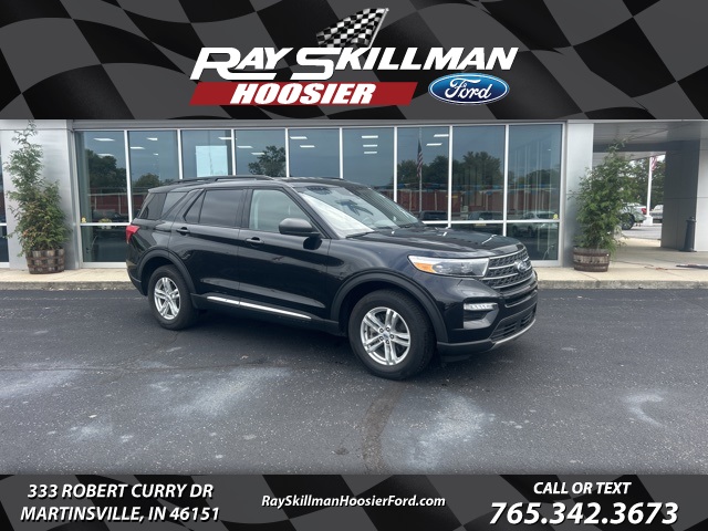 2023 Ford Explorer XLT's photo