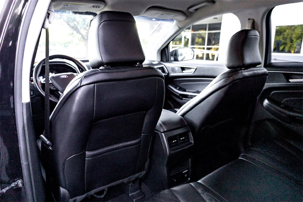 2024 Ford Edge Titanium photo 26