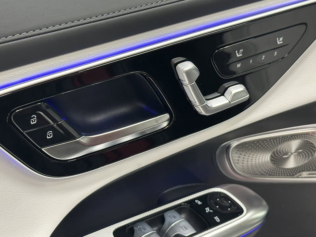 2026 Mercedes Benz GLC 350e 4MATIC photo 12