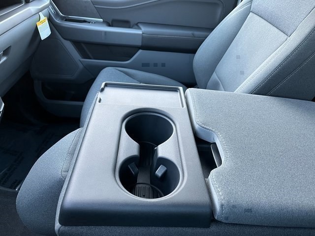 2025 Ford F-150 XLT photo 18