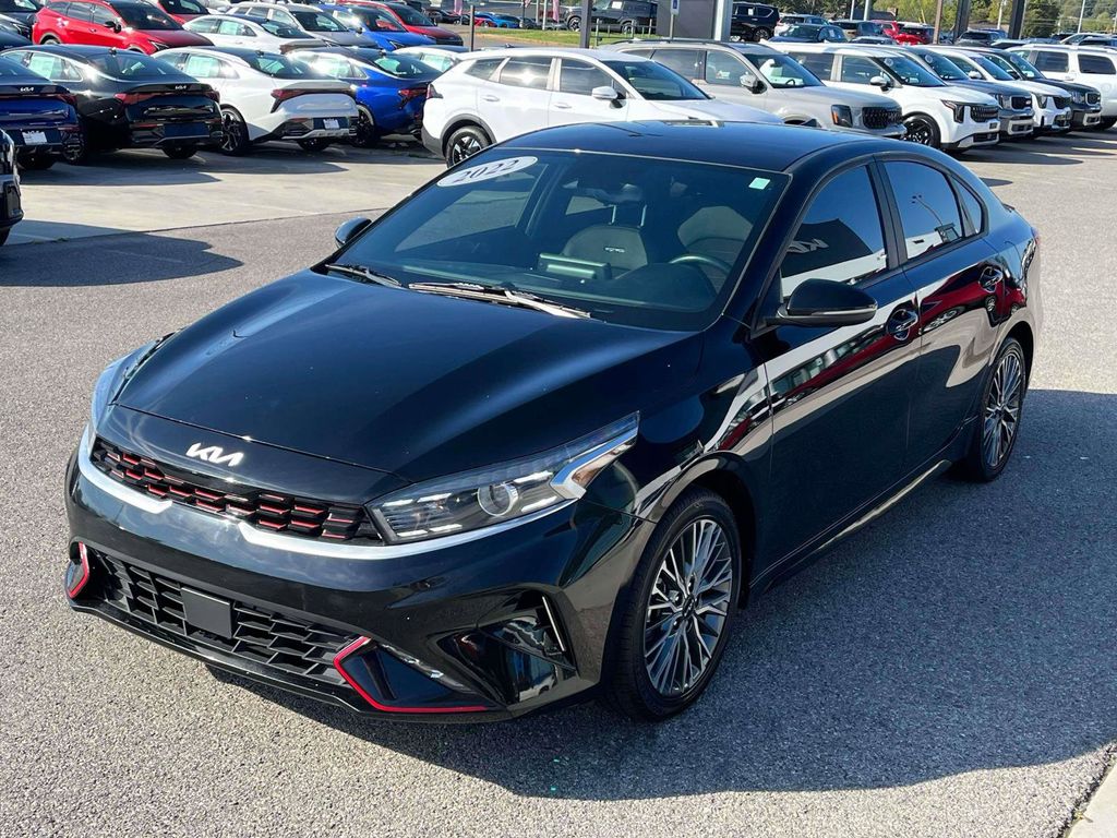 2022 Kia Forte GT-Line photo 28
