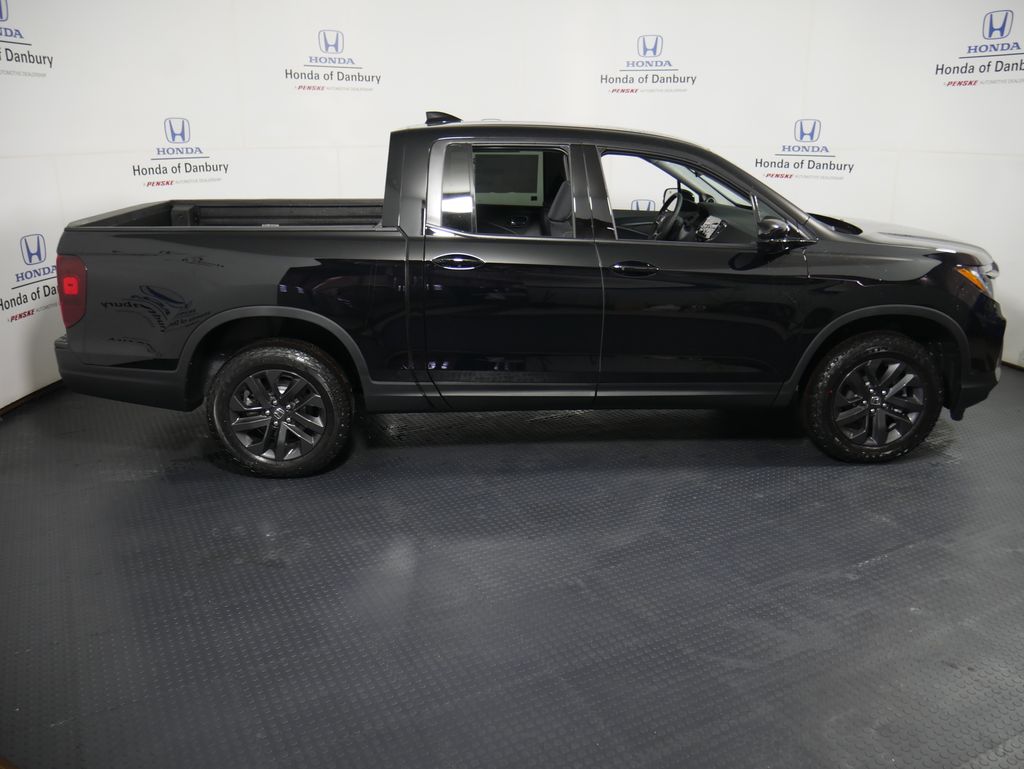 2025 Honda Ridgeline Sport photo 4
