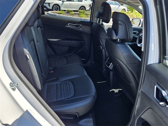 2025 Kia Sportage photo 17