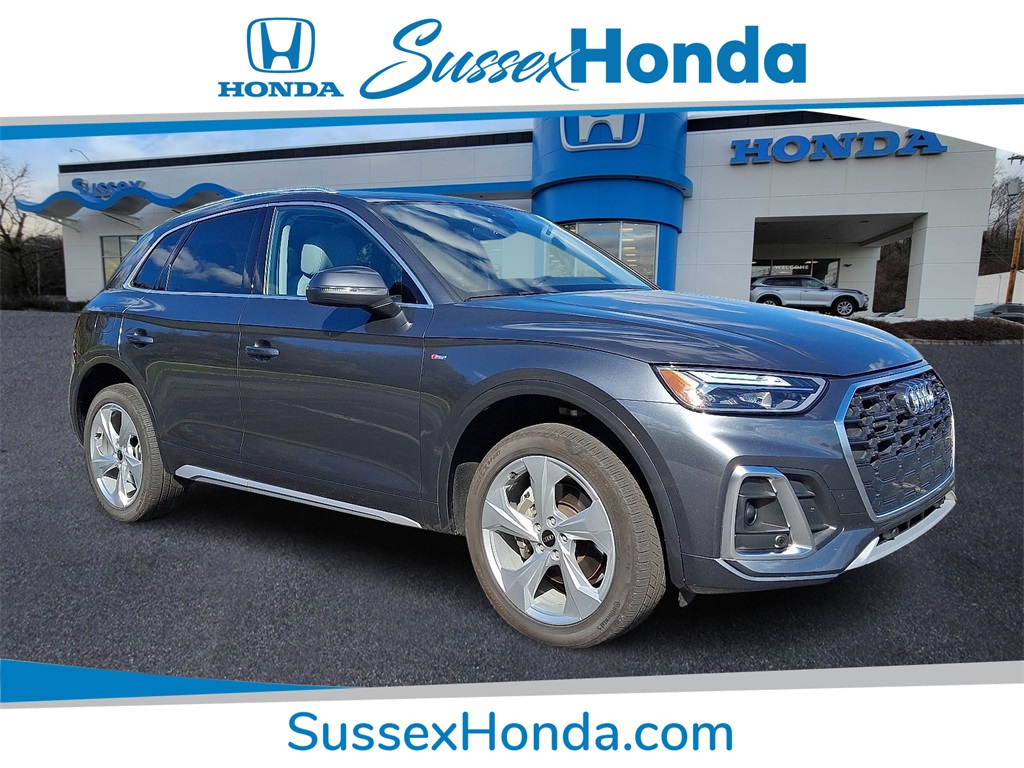 2023 Audi Q5 Premium Plus's photo