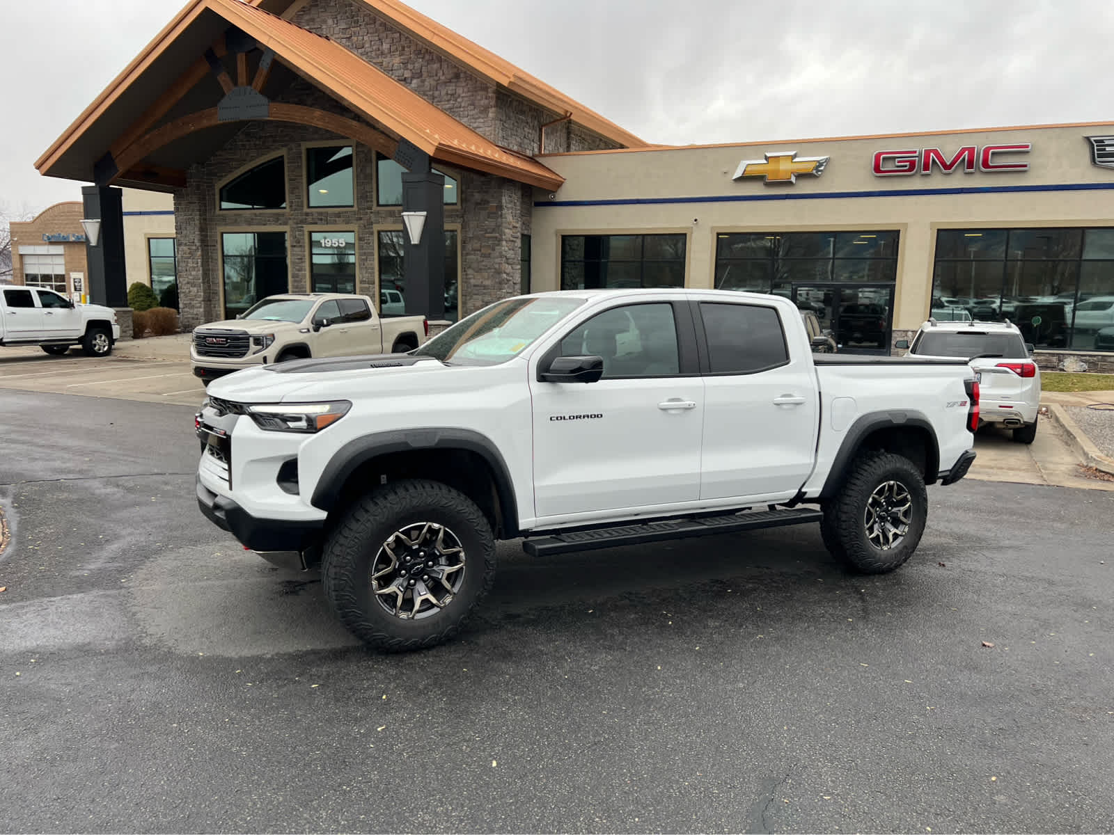2025 Chevrolet Colorado ZR2's photo