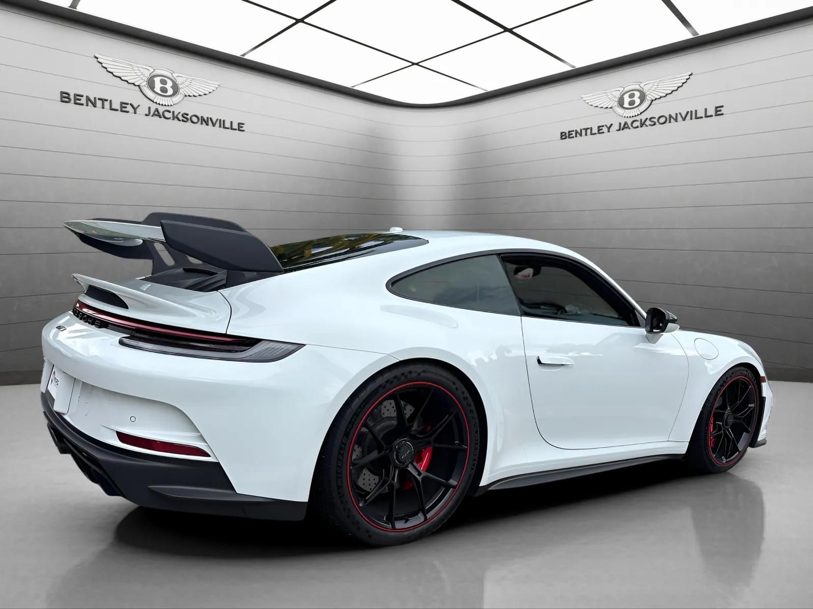 2022 Porsche 911 GT3 photo 22