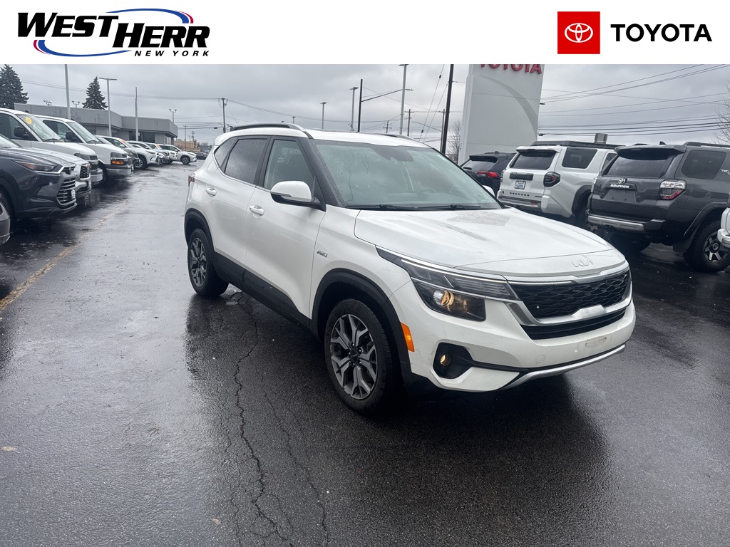 2022 Kia Seltos EX's photo