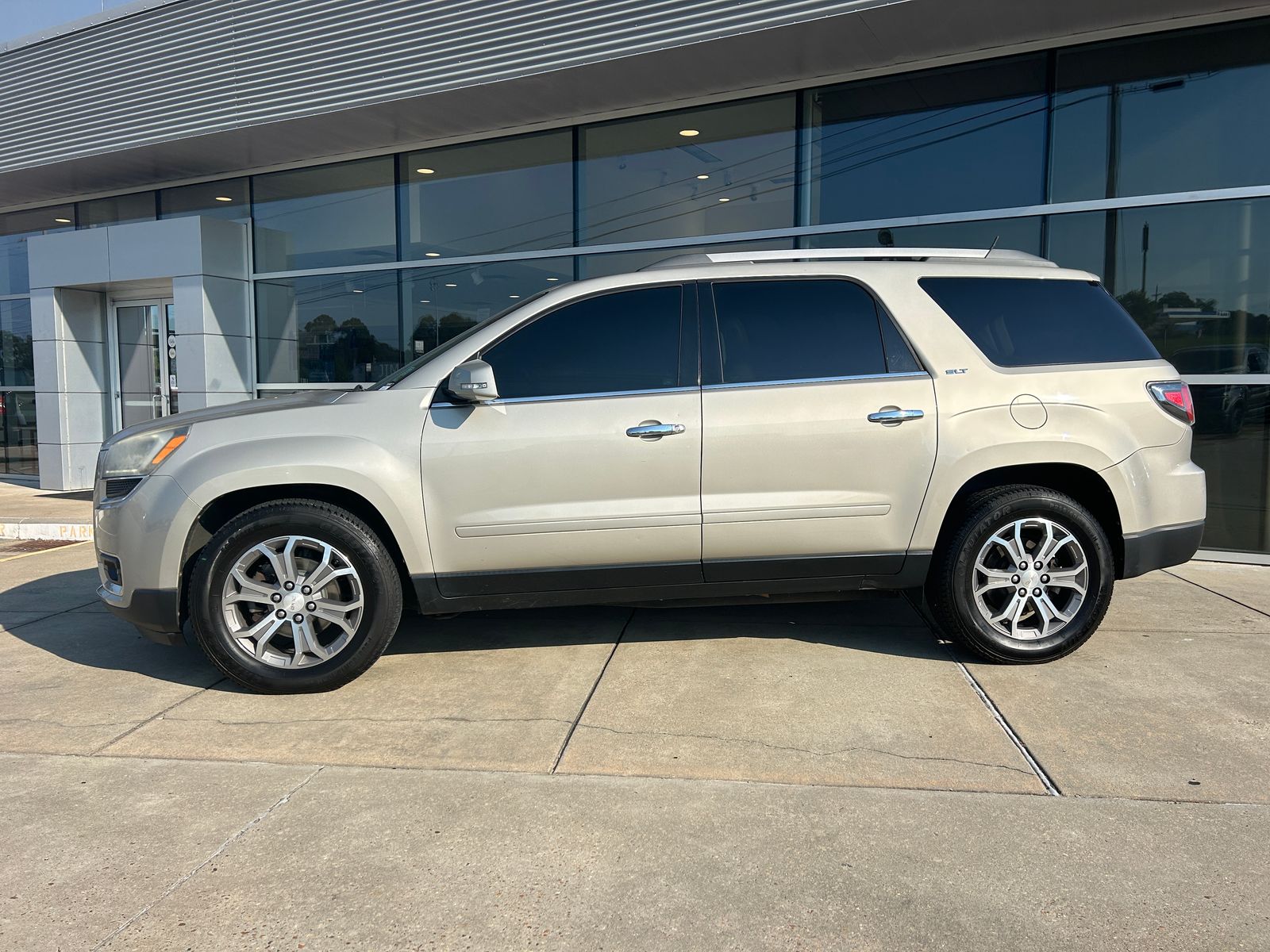 2013 Gmc Acadia SLT photo 5