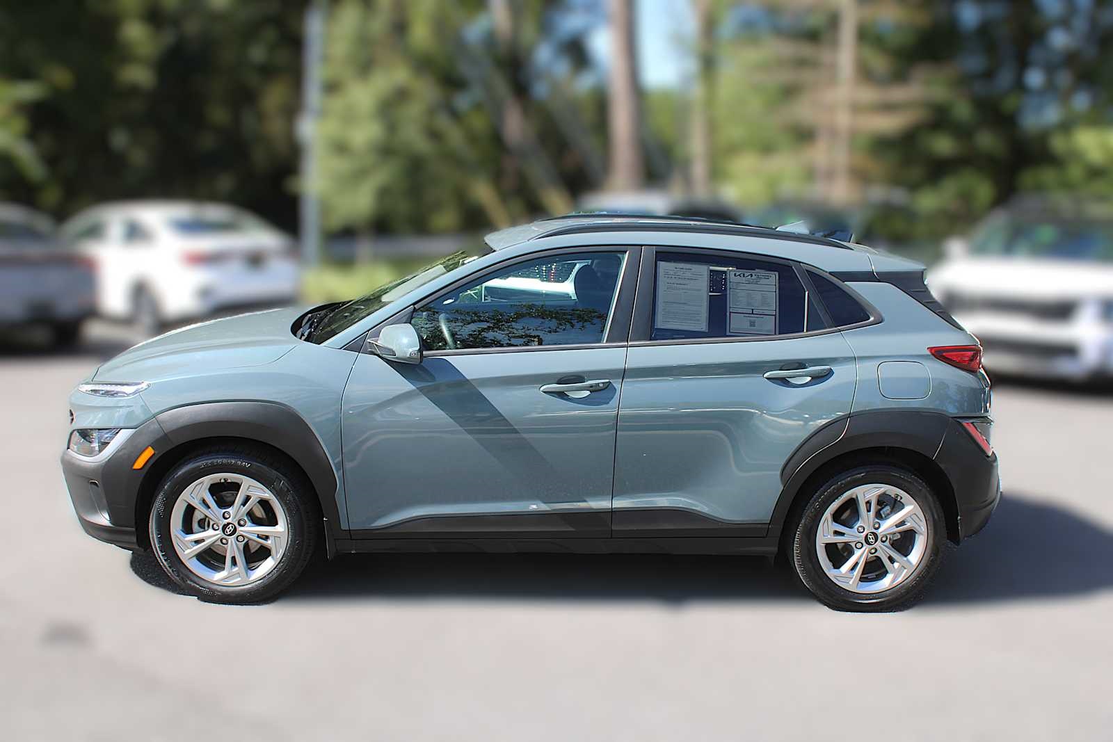 2022 Hyundai Kona SEL photo 4