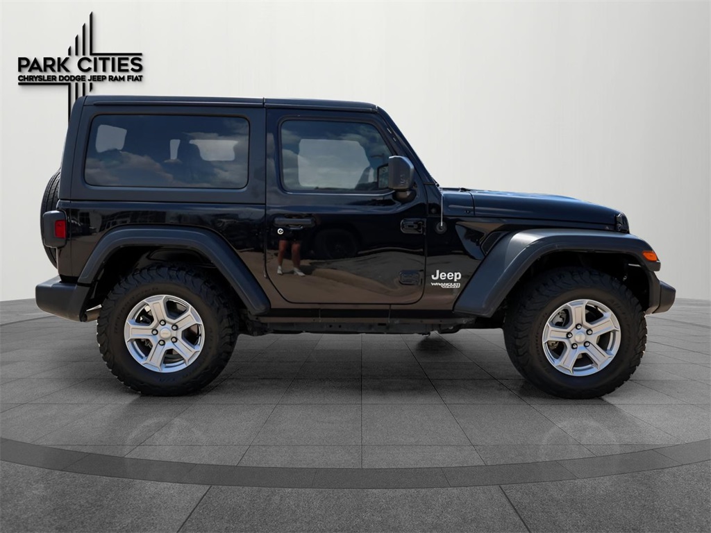 2019 Jeep Wrangler Sport S photo 2