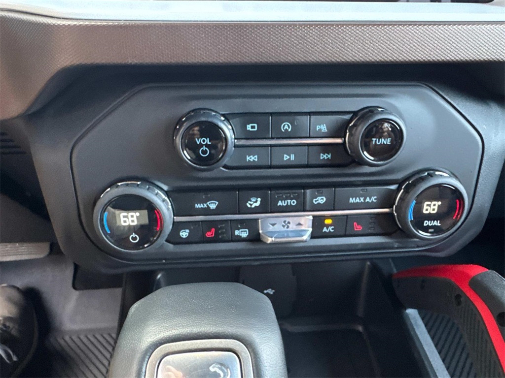 2023 Ford Bronco Heritage Limited First Edition photo 20