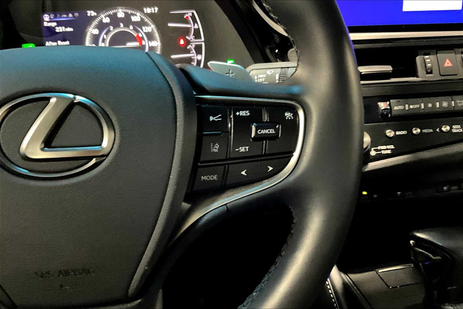 2025 Lexus ES Premium photo 23