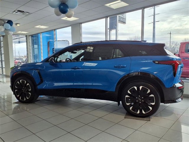 2025 Chevrolet Blazer EV RS photo 4