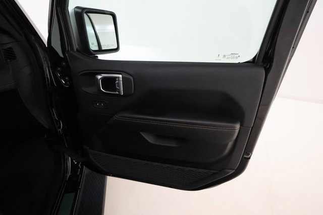 2024 Jeep Wrangler 4xe Sahara photo 22
