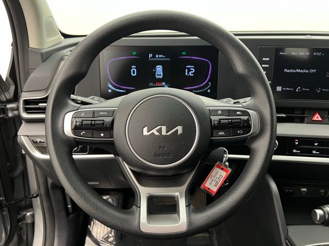 2024 Kia Sportage LX photo 9
