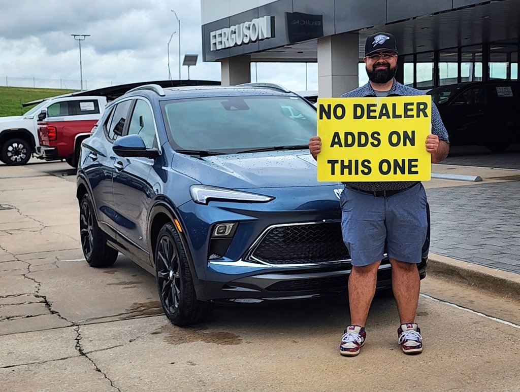 2026 Buick Encore GX Sport Touring's photo