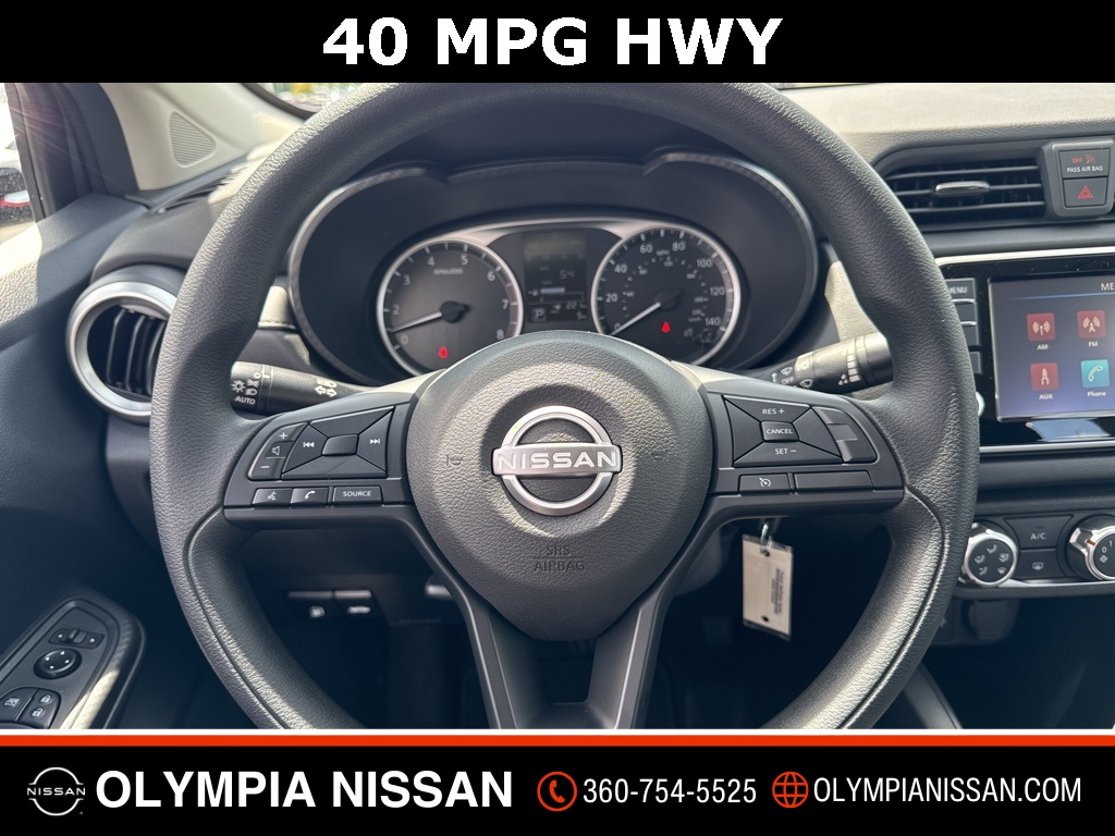 2025 Nissan Versa S photo 18