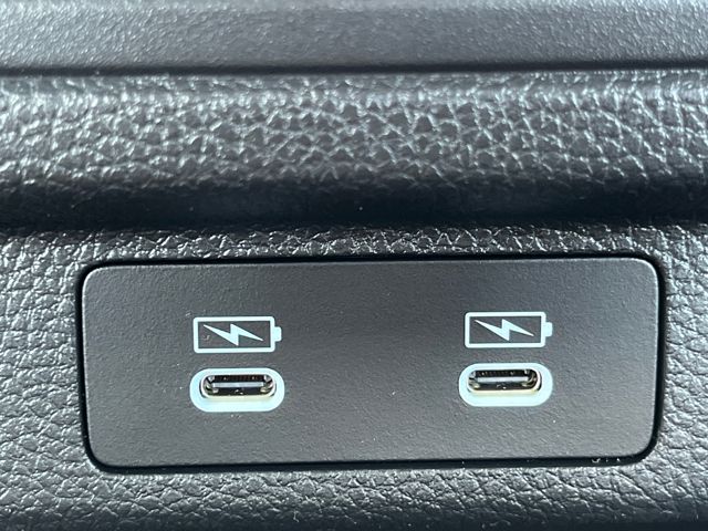 2025 Honda Accord Hybrid Touring photo 30