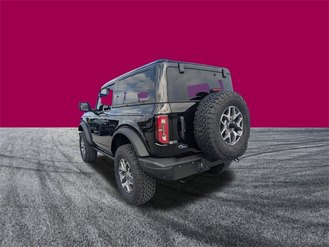 2025 Ford Bronco Badlands photo 3