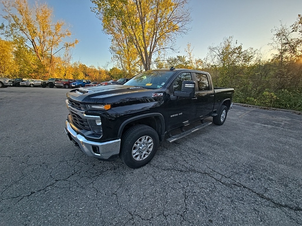 Used 2024 Chevrolet Silverado 2500HD LT with VIN 1GC4YNE74RF103512 for sale in Kansas City