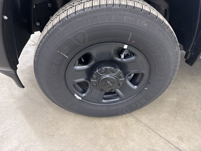 2025 Ram 3500 Tradesman photo 4