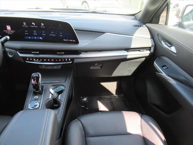 2025 Cadillac XT4 Premium Luxury photo 15