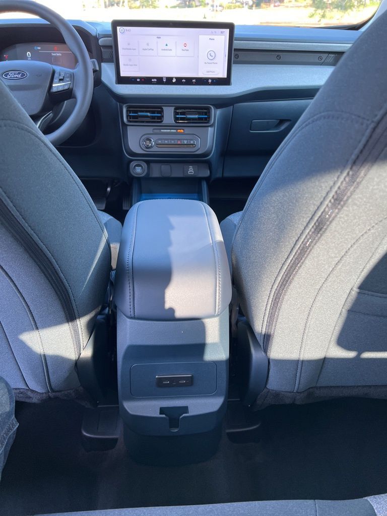 2025 Ford Maverick XLT photo 31