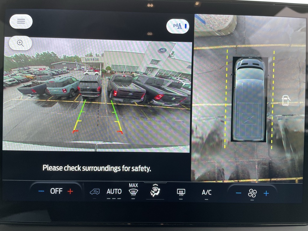 2025 Ford Transit photo 4