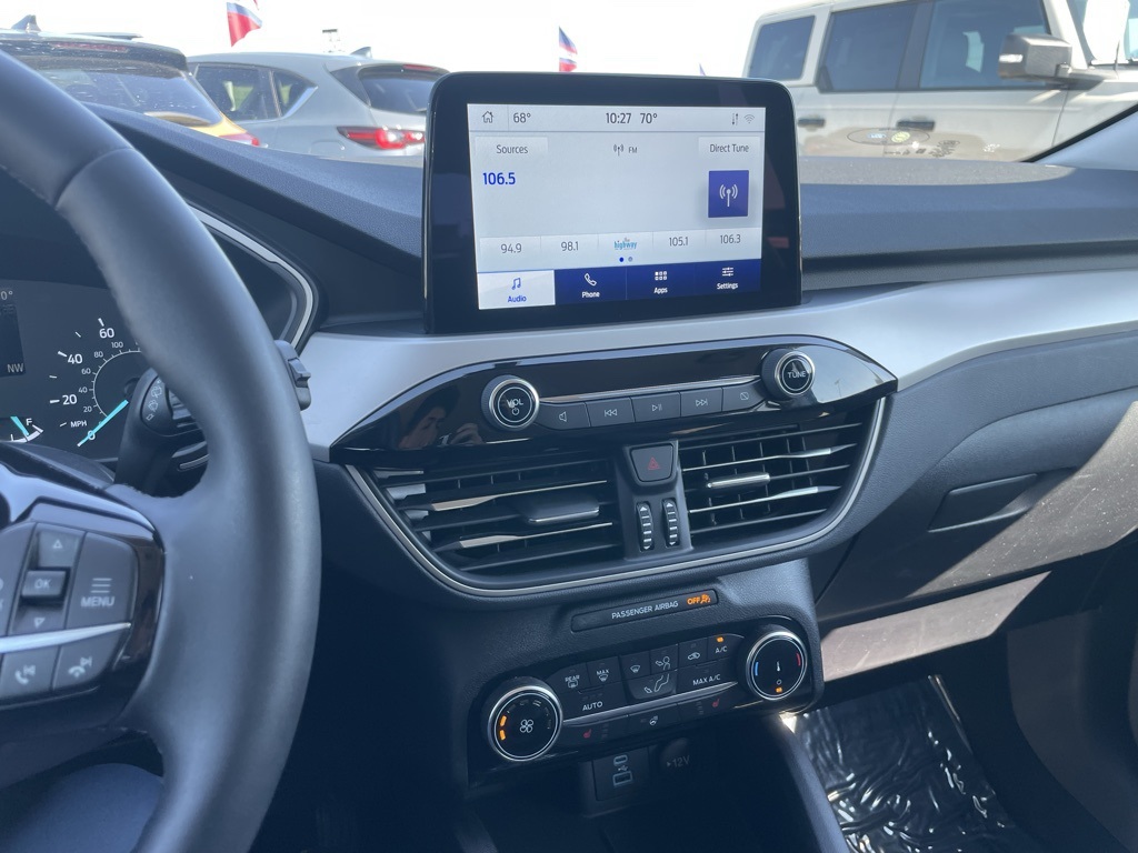 2022 Ford Escape SE photo 11