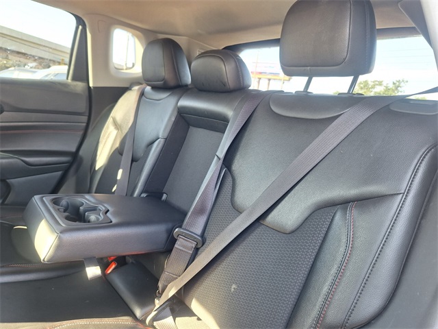 2022 Jeep Compass Trailhawk photo 22