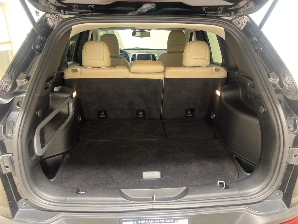2015 Jeep Cherokee Limited photo 27