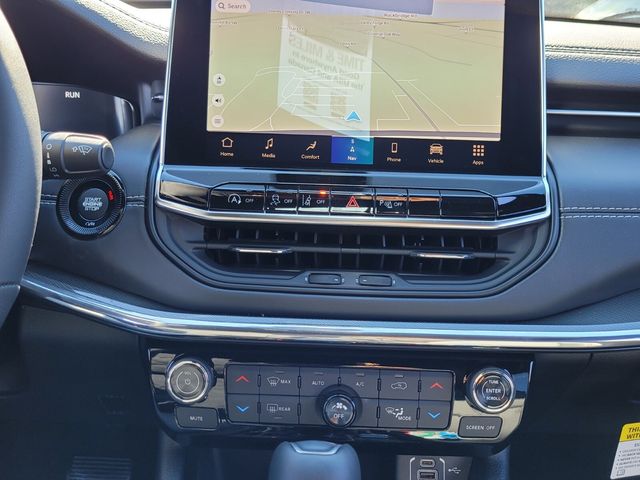 2024 Jeep Compass Limited photo 26