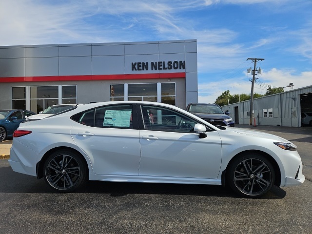 2026 Toyota Camry XSE photo 14