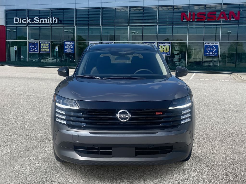 2025 Nissan Kicks SR photo 2