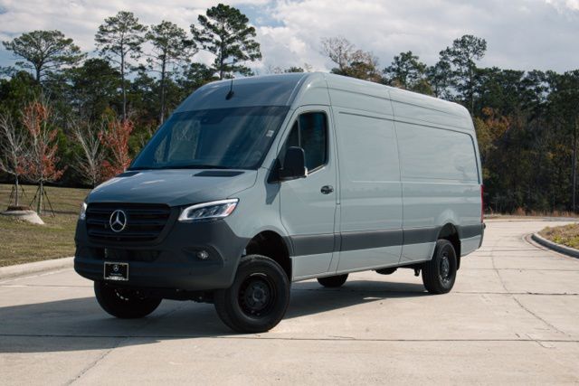 2024 Mercedes-Benz Sprinter Cargo Van
