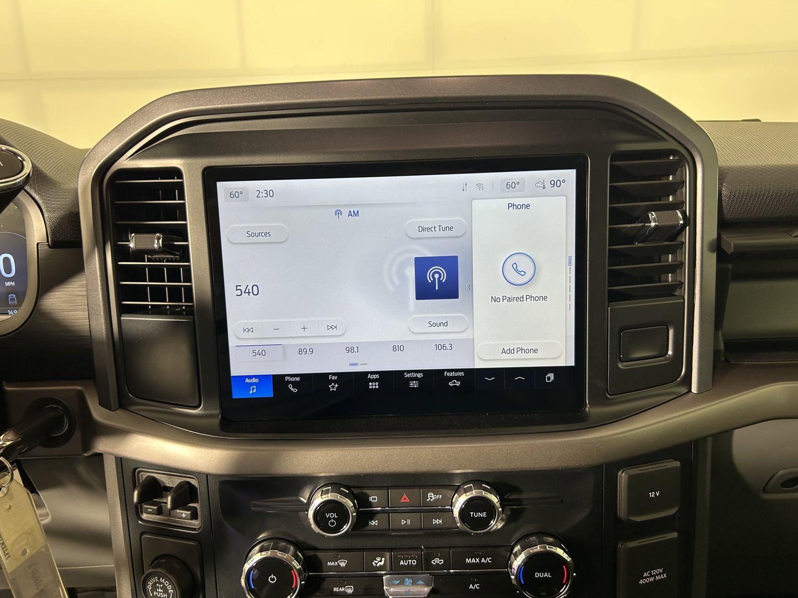 2025 Ford F-150 XLT photo 18