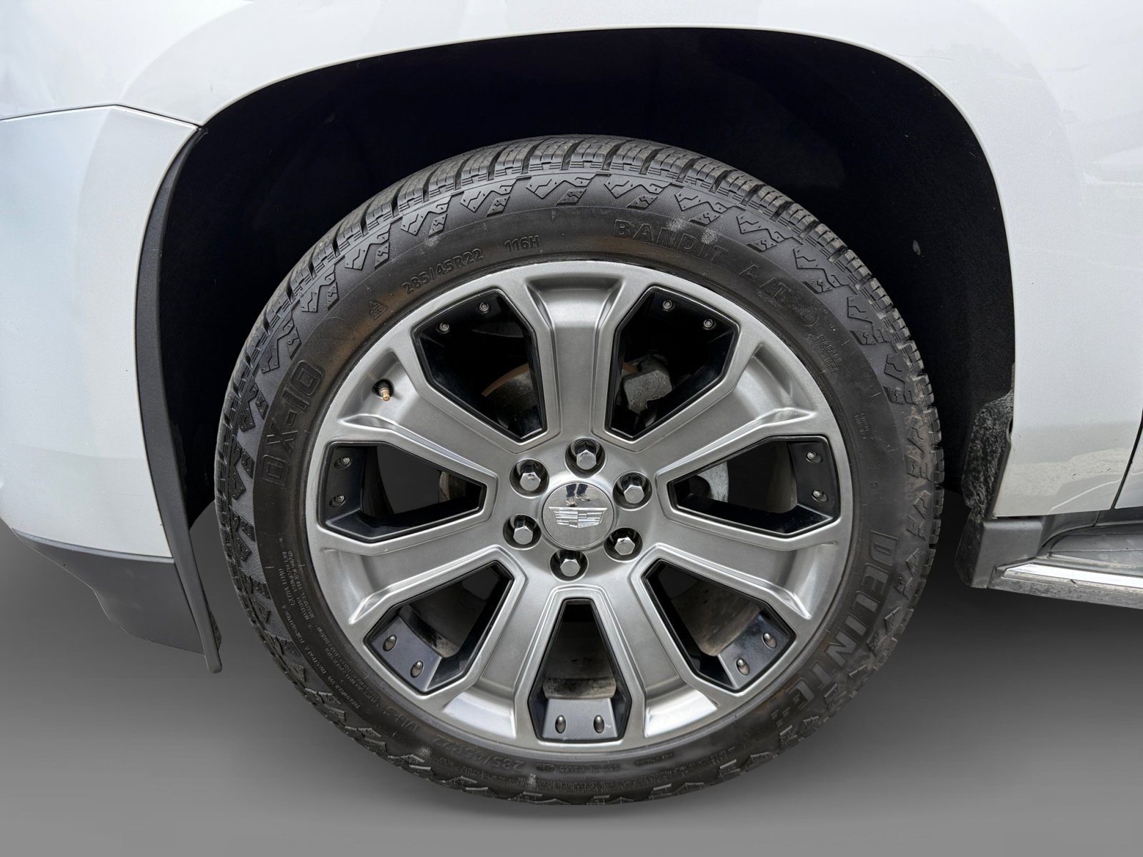 2015 Cadillac Escalade Luxury photo 9