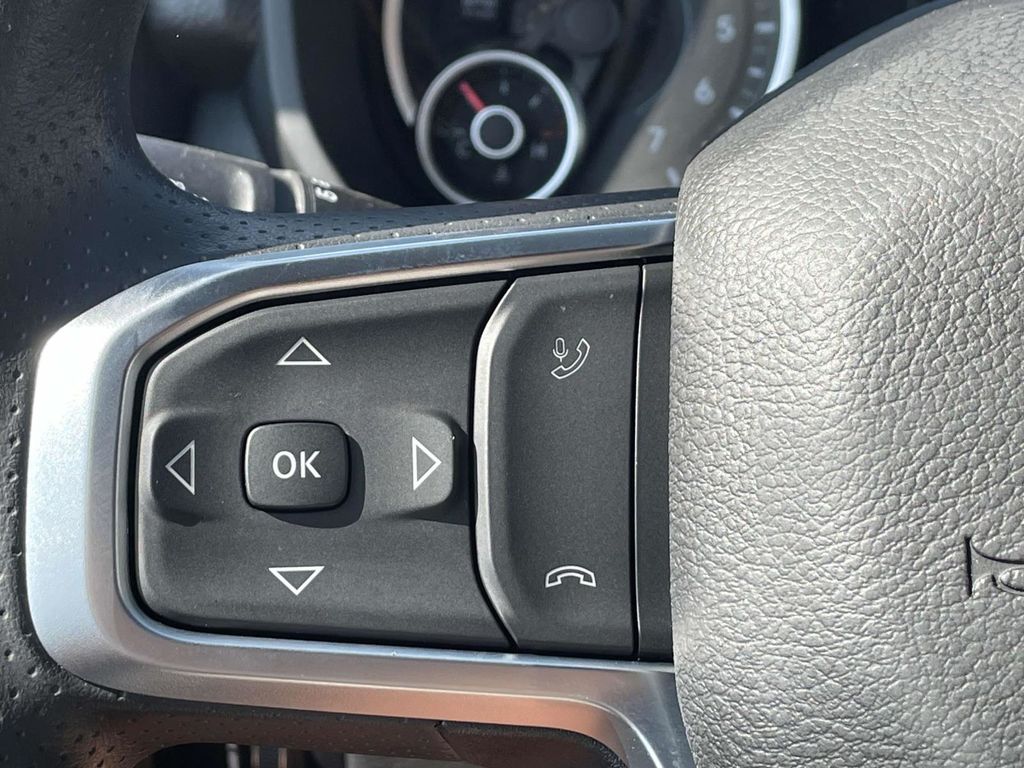 2025 Ram 2500 Tradesman photo 29