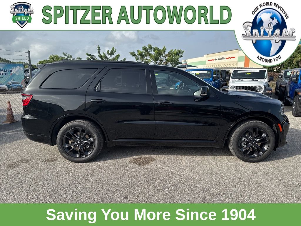 2025 Dodge Durango R/T Plus photo 13