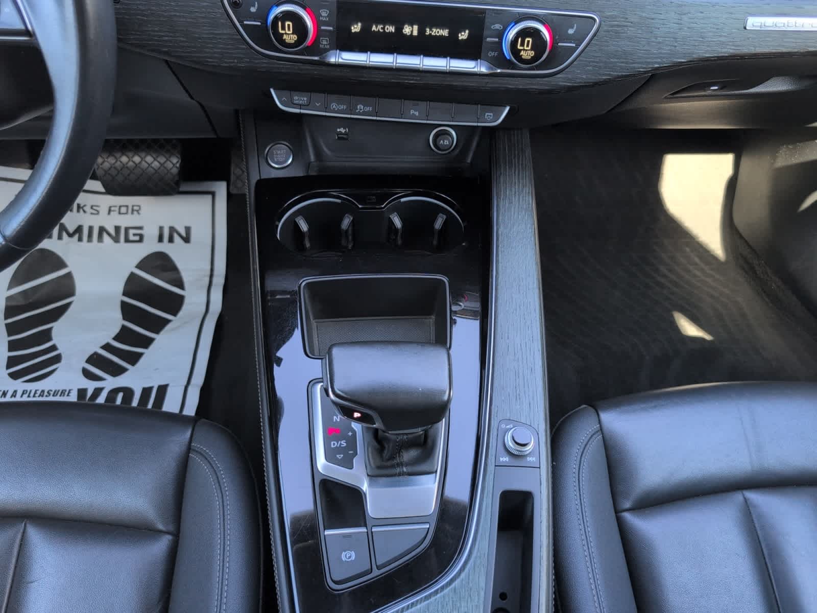 2023 Audi A4 Premium Plus 40 TFSI Quattro photo 15