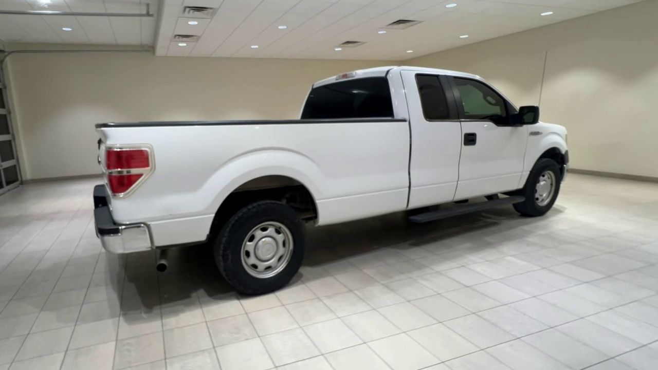 2013 Ford F-150 XL photo 26