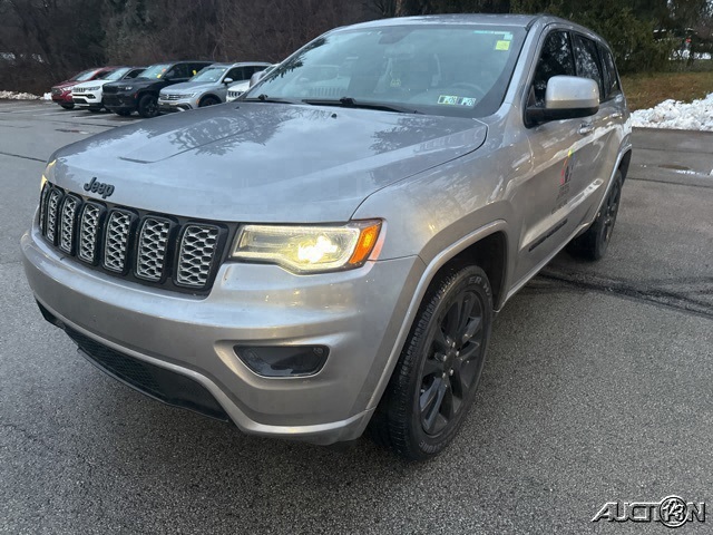 2021 Jeep Grand Cherokee Laredo X's photo
