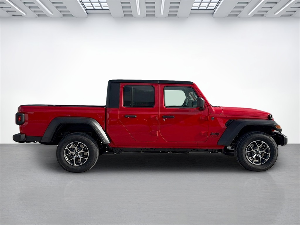 2025 Jeep Gladiator Sport S photo 2