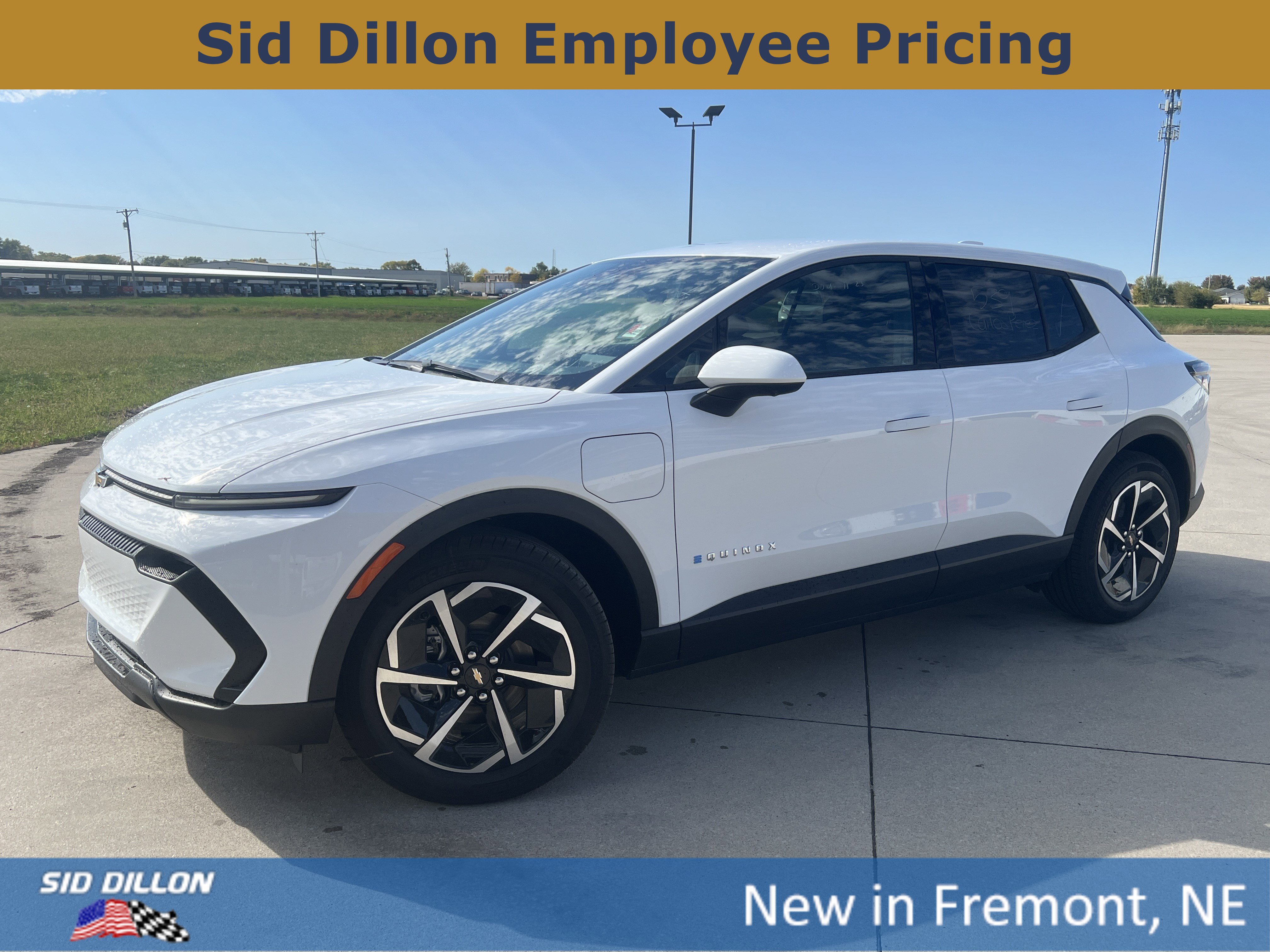 2026 Chevrolet Equinox EV 1LT's photo