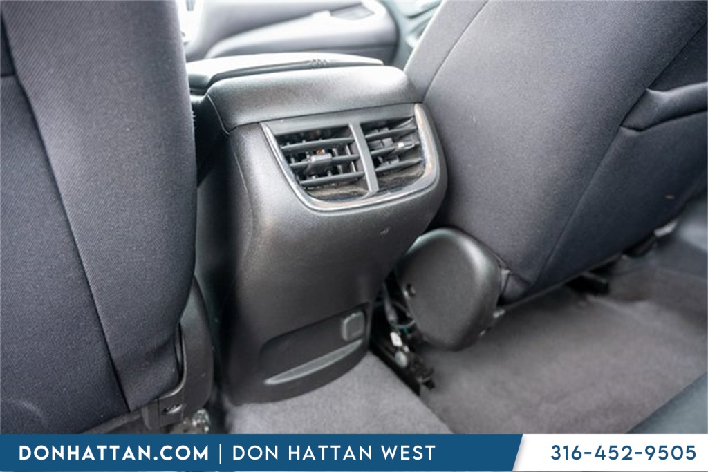 2023 Chevrolet Malibu 1LT photo 22