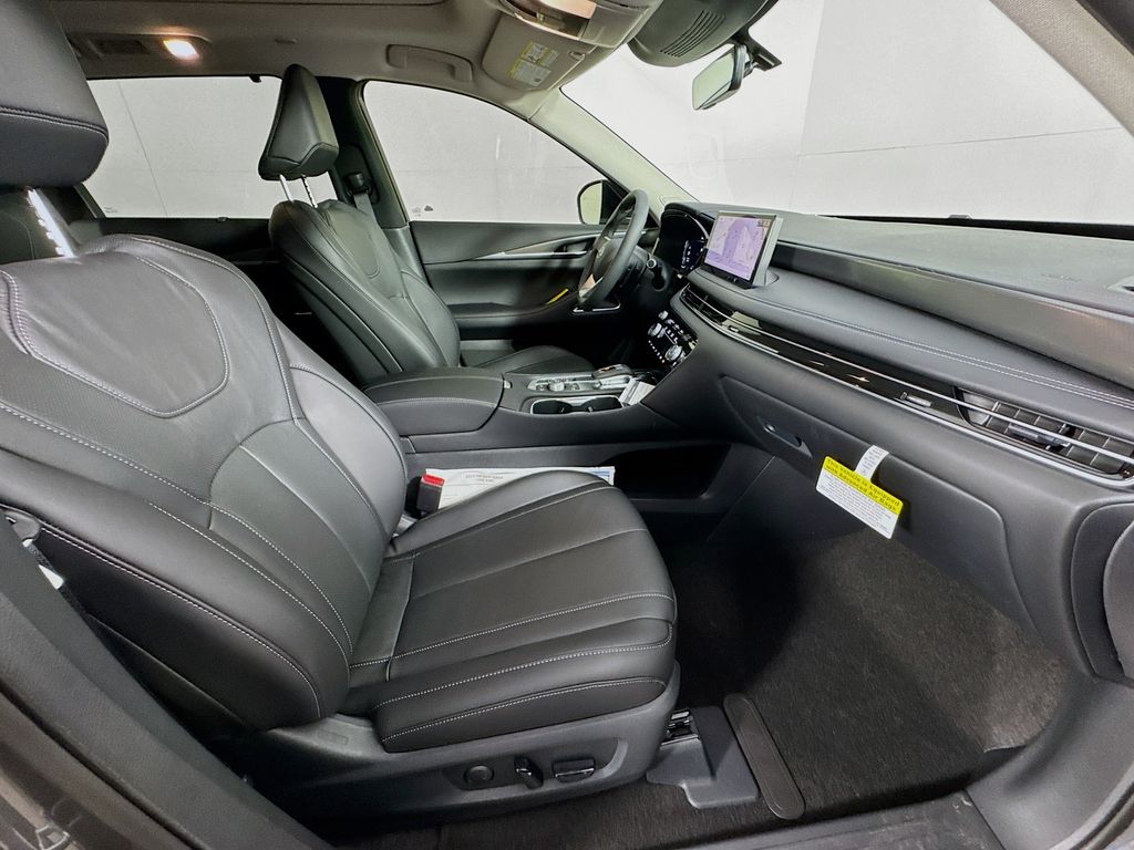 2025 Infiniti QX60 Luxe photo 34