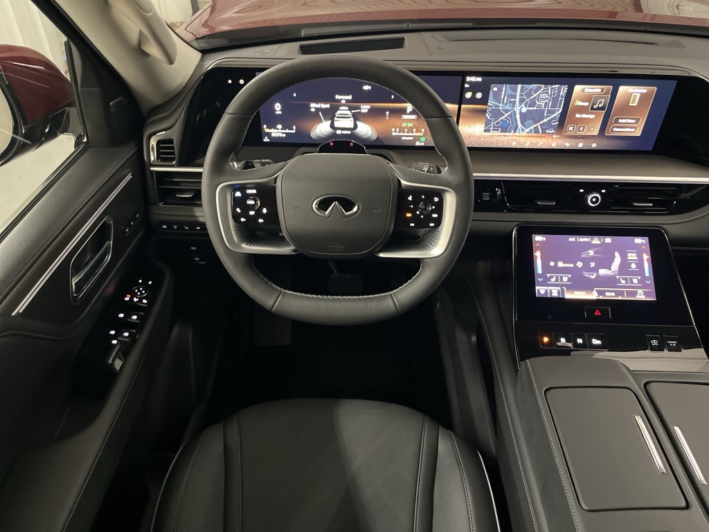 2025 Infiniti QX80 Luxe photo 13