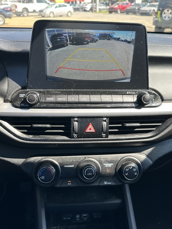 2020 Kia Forte LXS photo 17